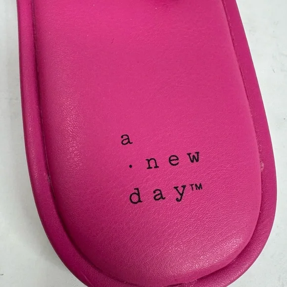 Womens Slide Sandals - Picture 6 of 10